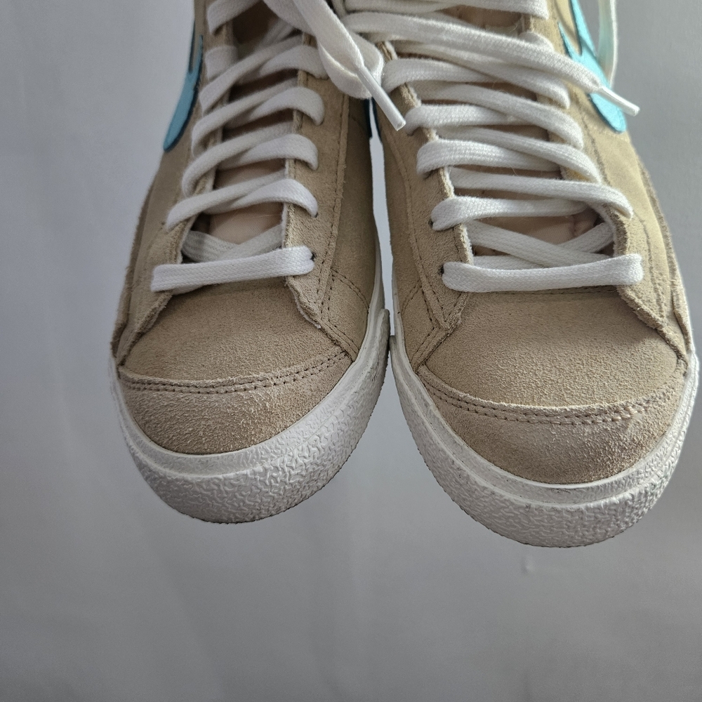 Nike Men's Blazer Mid 77 FJ4414-200 Desert Ore/Light Aqua Unisex - Picture 6 of 9